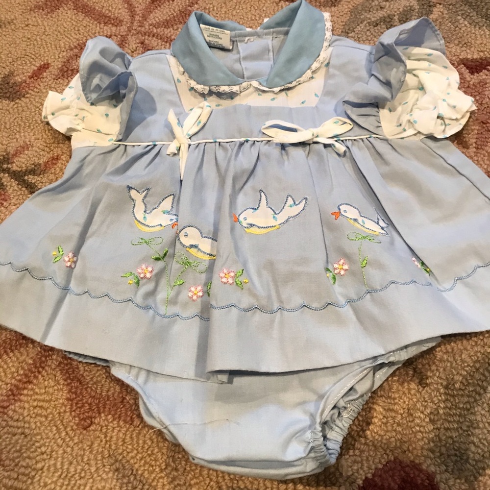 SOLD———-BABY DRESS - Picture 1 of 6